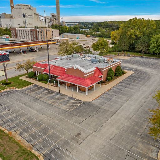 3050 Stevenson Dr, Springfield, IL 62703 United States Retail