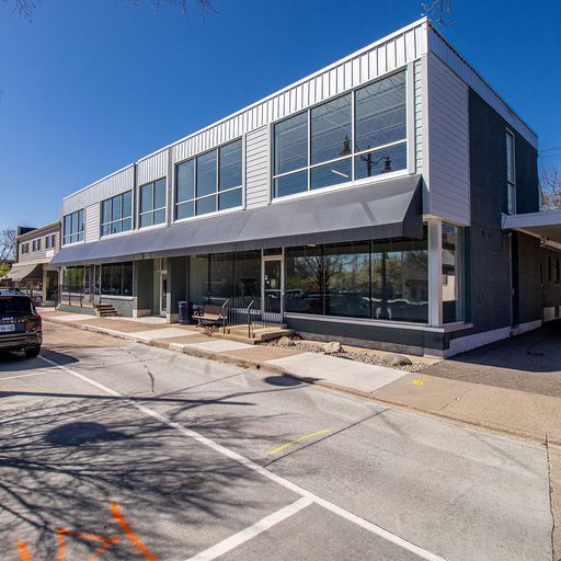 2533 - 2537 Far Hills Avenue