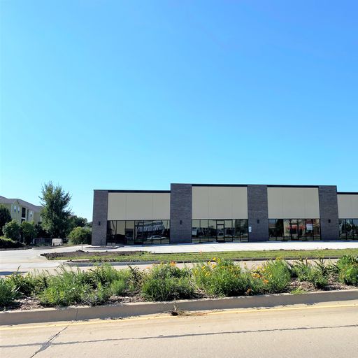 409 W Town Center Blvd, Champaign, IL 61822 United States Retail