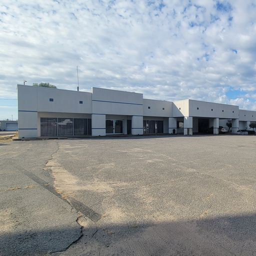 2502 E Harding, Pine Bluff, AR 71601 United States Office Coldwell Banker Commercial