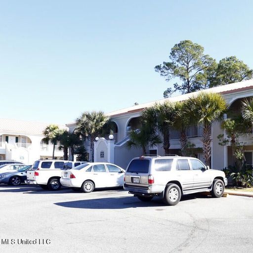 15807 Lemoyne Blvd, Biloxi, MS 39532 United States Multifamily