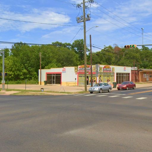 1005 E. Main Street, Nacogdoches, TX 75961 United States Retail