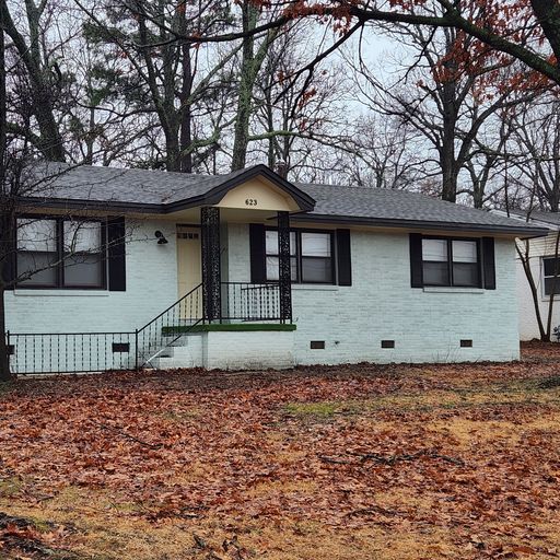 623 W Parker, Jonesboro, AR 72404 United States Office Coldwell