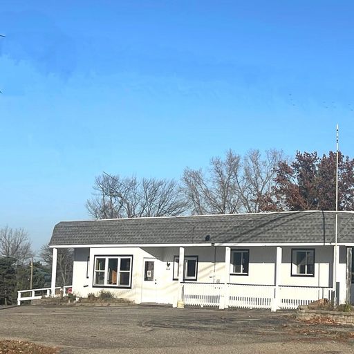 4722 W Houghton Lake Drive, Houghton Lake, MI 48629 United States Mixed Use Coldwell Banker