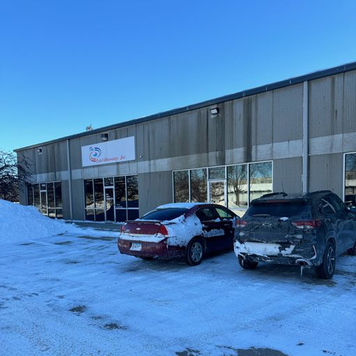 1771 Guthrie Ave., Des Moines, IA 50316 United States Industrial